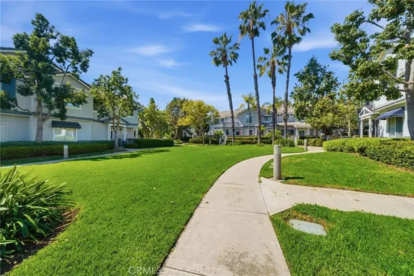 $950,000 | 65 Carlsbad Lane, Aliso Viejo, CA 92656