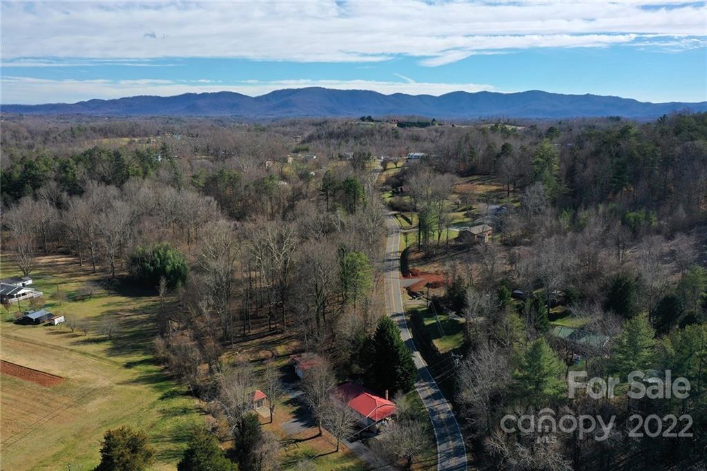 307 Causby Road Morganton, NC 28655 - Photo 18 of 27 Gallery Image 18