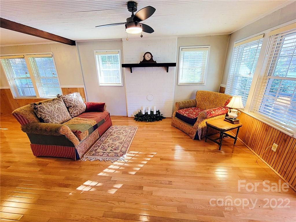 307 Causby Road Morganton, NC 28655 - Photo 3 of 27 Gallery Image 3