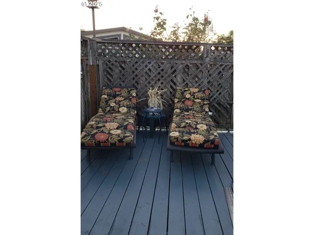 $90,000 | 1901 Southeast Minter Bridge Road, Unit 62, Hillsboro, OR 97123