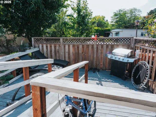 $90,000 | 1901 Southeast Minter Bridge Road, Unit 62, Hillsboro, OR 97123