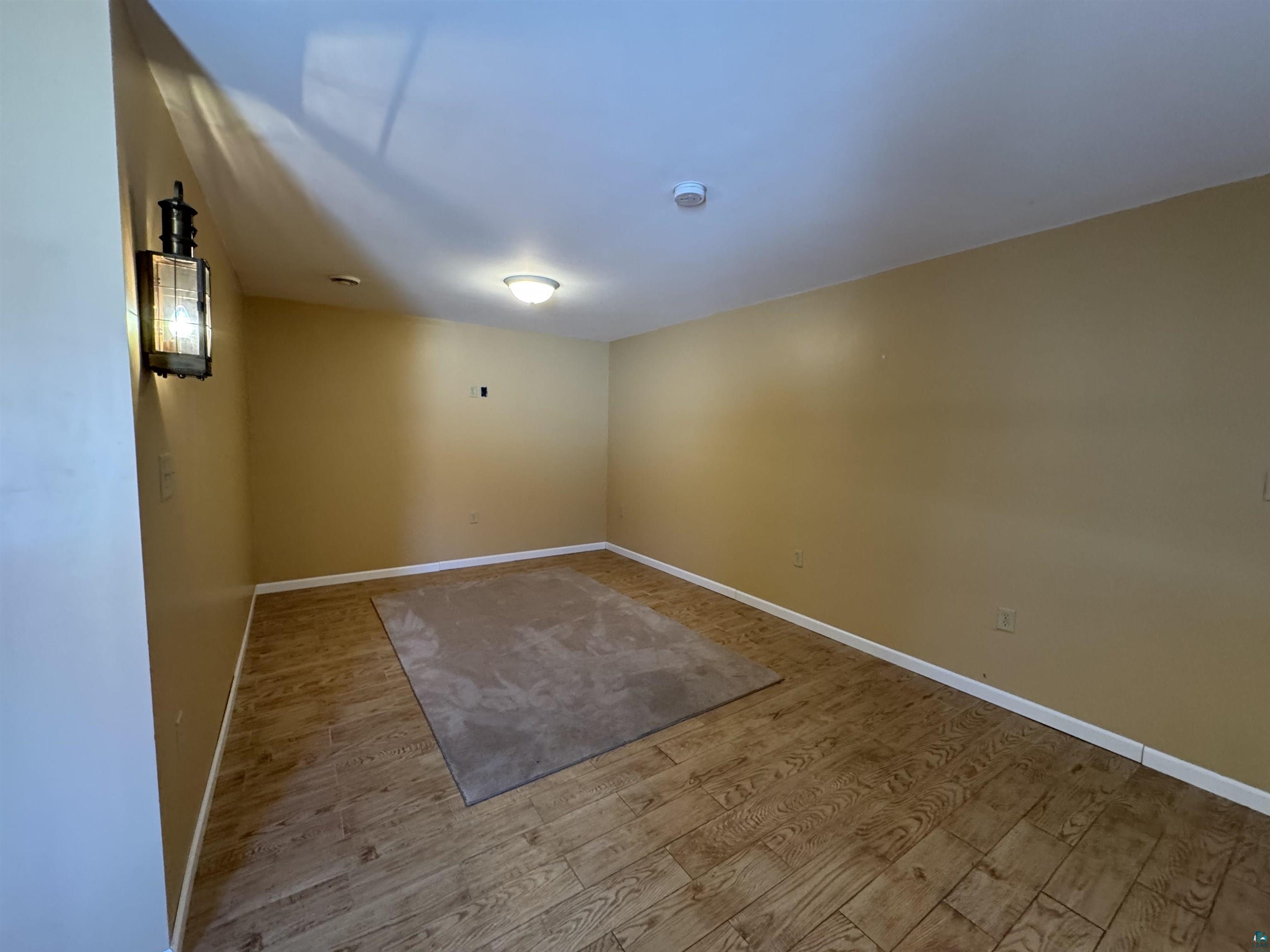 406 4th Street Moose Lake, MN 55767 - Photo 5 of 42 Living Room