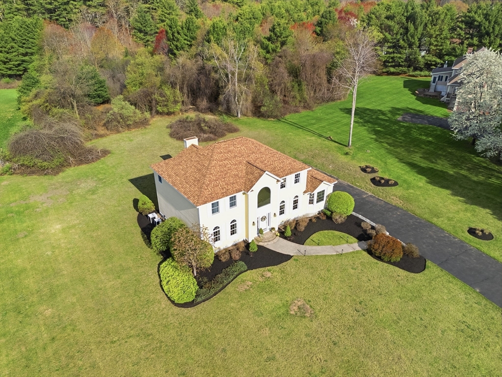 10 Haymeadow Road Boxford, MA 01921 - Photo 3 of 41