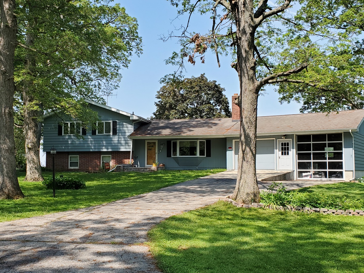 20670 White Oaks Road Morrison, IL 61270 - Photo 1 of 15