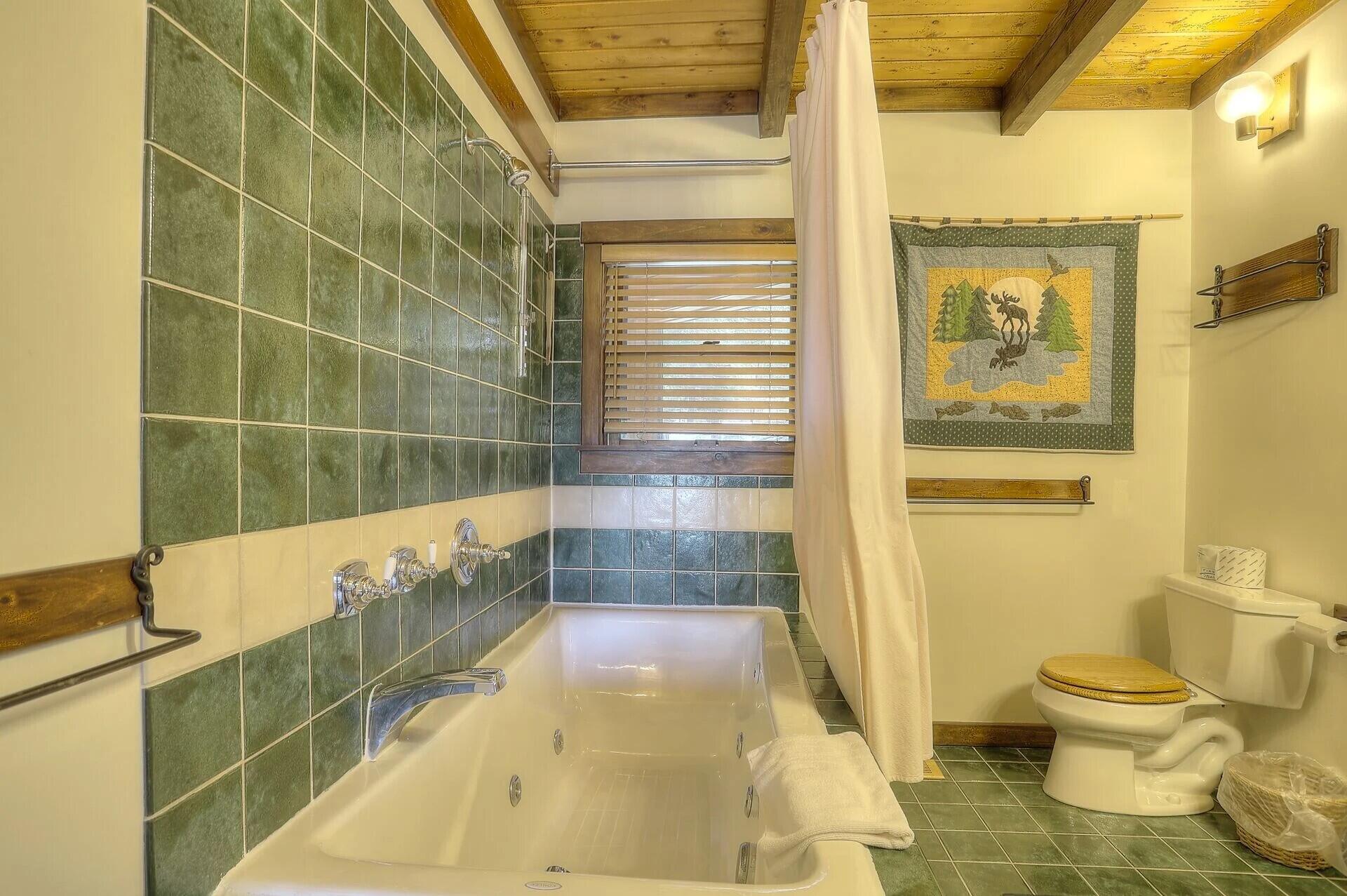 24 The Loop Road Rangeley, ME 04970 - Photo 19 of 37 image_158375273-ezgif.com-webp-to-jpg-co