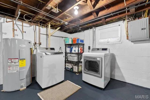 $179,000 | 969 North Castello Street, Florissant, MO 63031