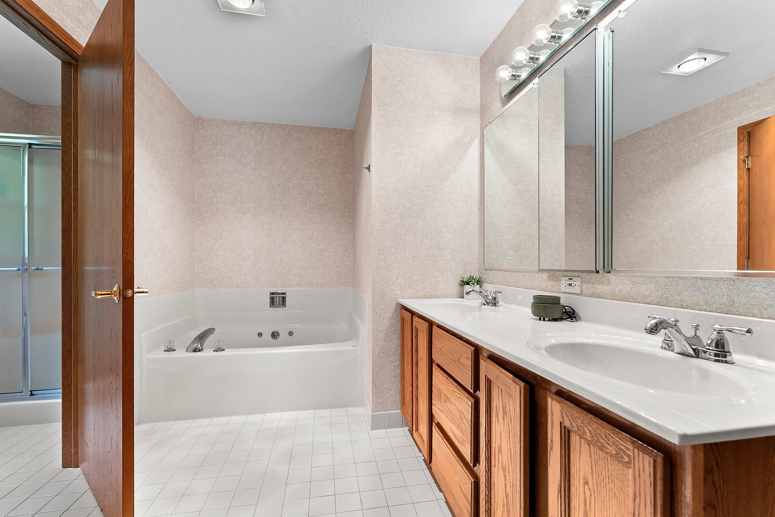 1218 Rosa Avenue Crivitz, WI 54114 - Photo 17 of 53