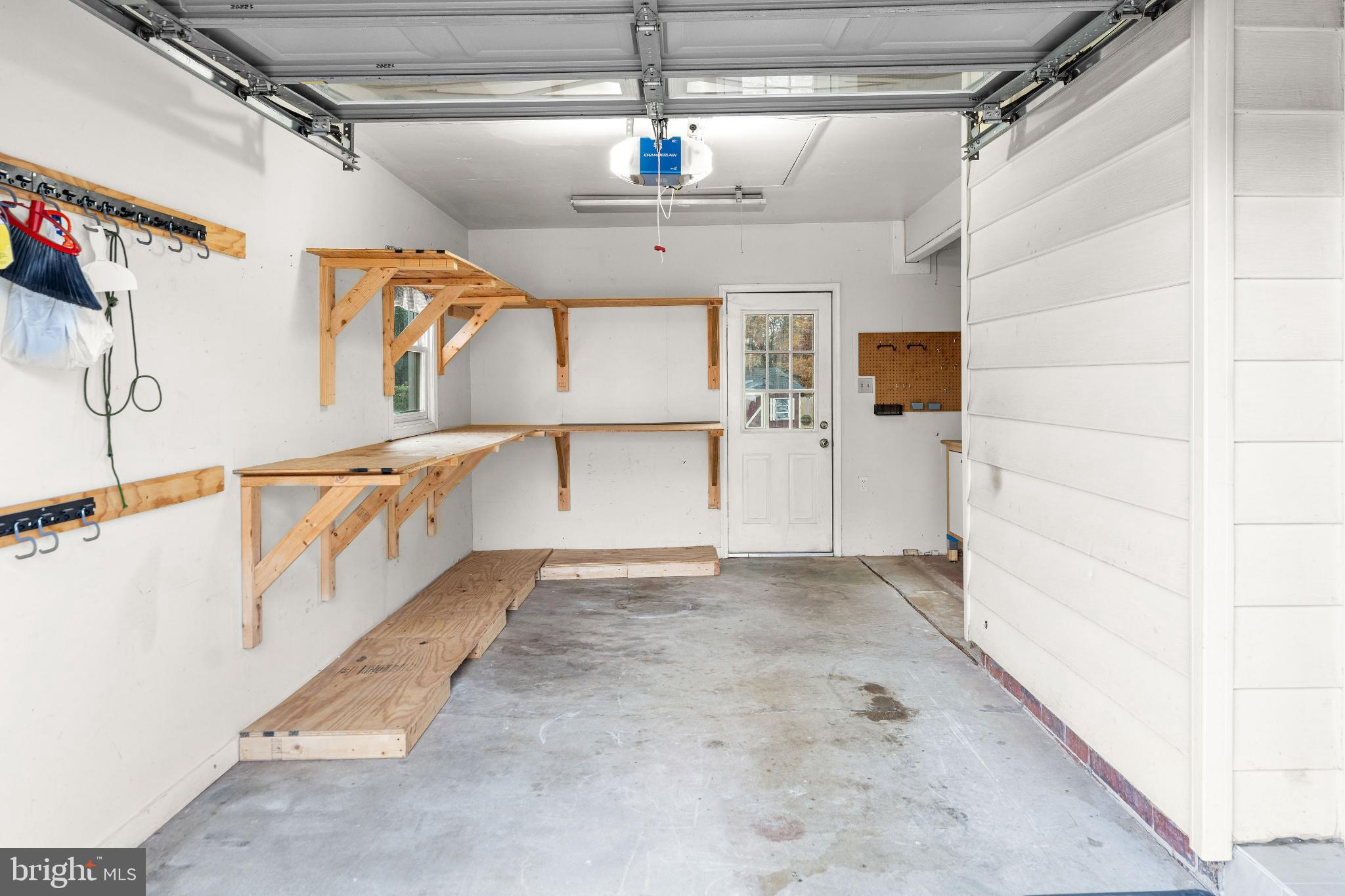 6910 Ontario Street Springfield, VA 22152 - Photo 32 of 44