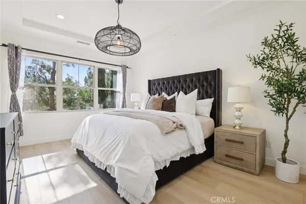 $1,298,000 | 24 Maycrest, Irvine, CA 92618