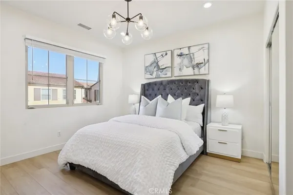 $1,298,000 | 24 Maycrest, Irvine, CA 92618