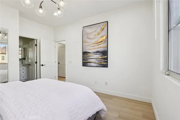 $1,298,000 | 24 Maycrest, Irvine, CA 92618