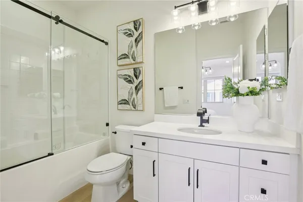 $1,298,000 | 24 Maycrest, Irvine, CA 92618