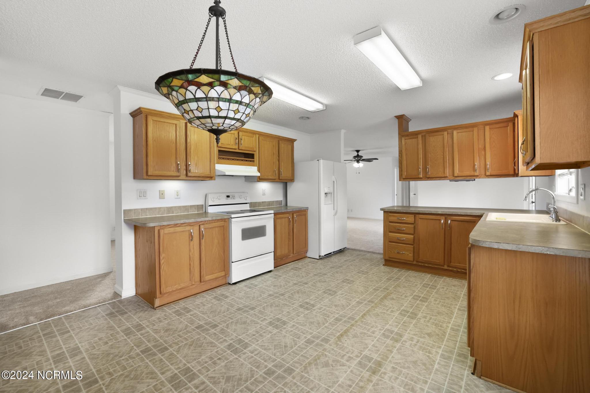 41 Thicket Road Corapeake, NC 27926 - Photo 15 of 40 41 Thicket Rd-32
