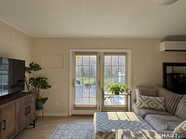 $3,300 | 15 Brookfield Drive, East Lyme, CT 06333