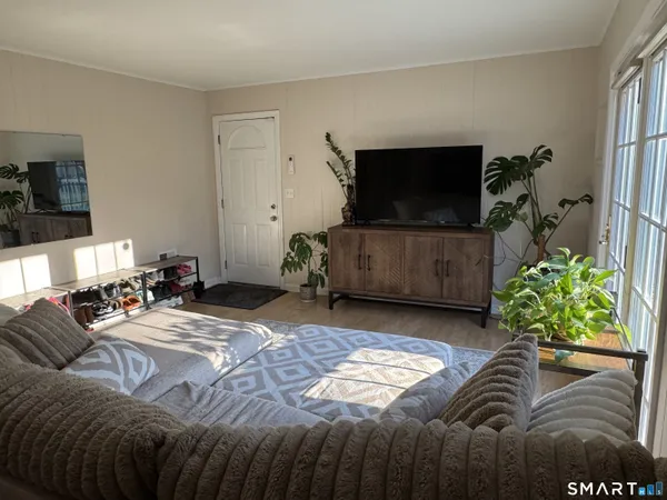 $3,300 | 15 Brookfield Drive, East Lyme, CT 06333