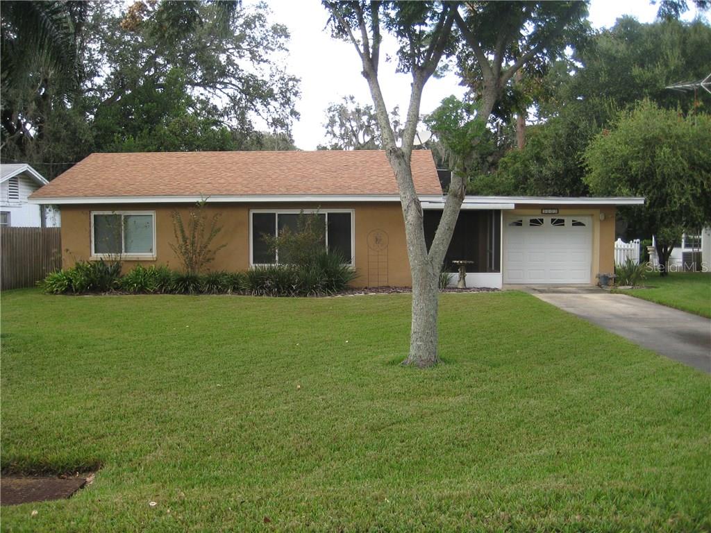 3003 Pinetree Road Eustis, FL 32726 - Photo 1 of 1 Exterior Front