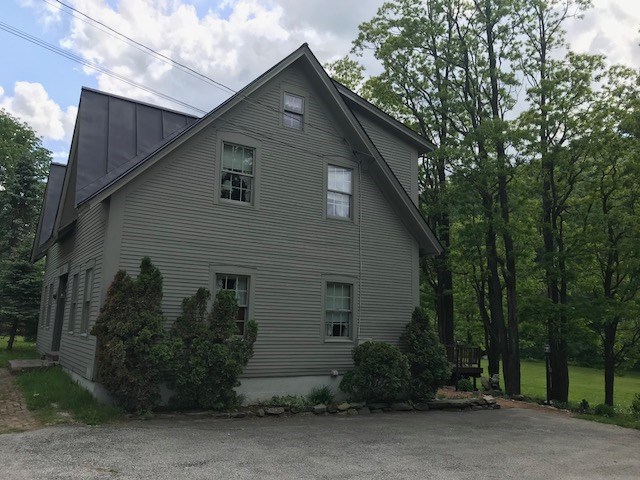 1485 Vermont Rte 100 Pittsfield, VT 05762 - Photo 4 of 40