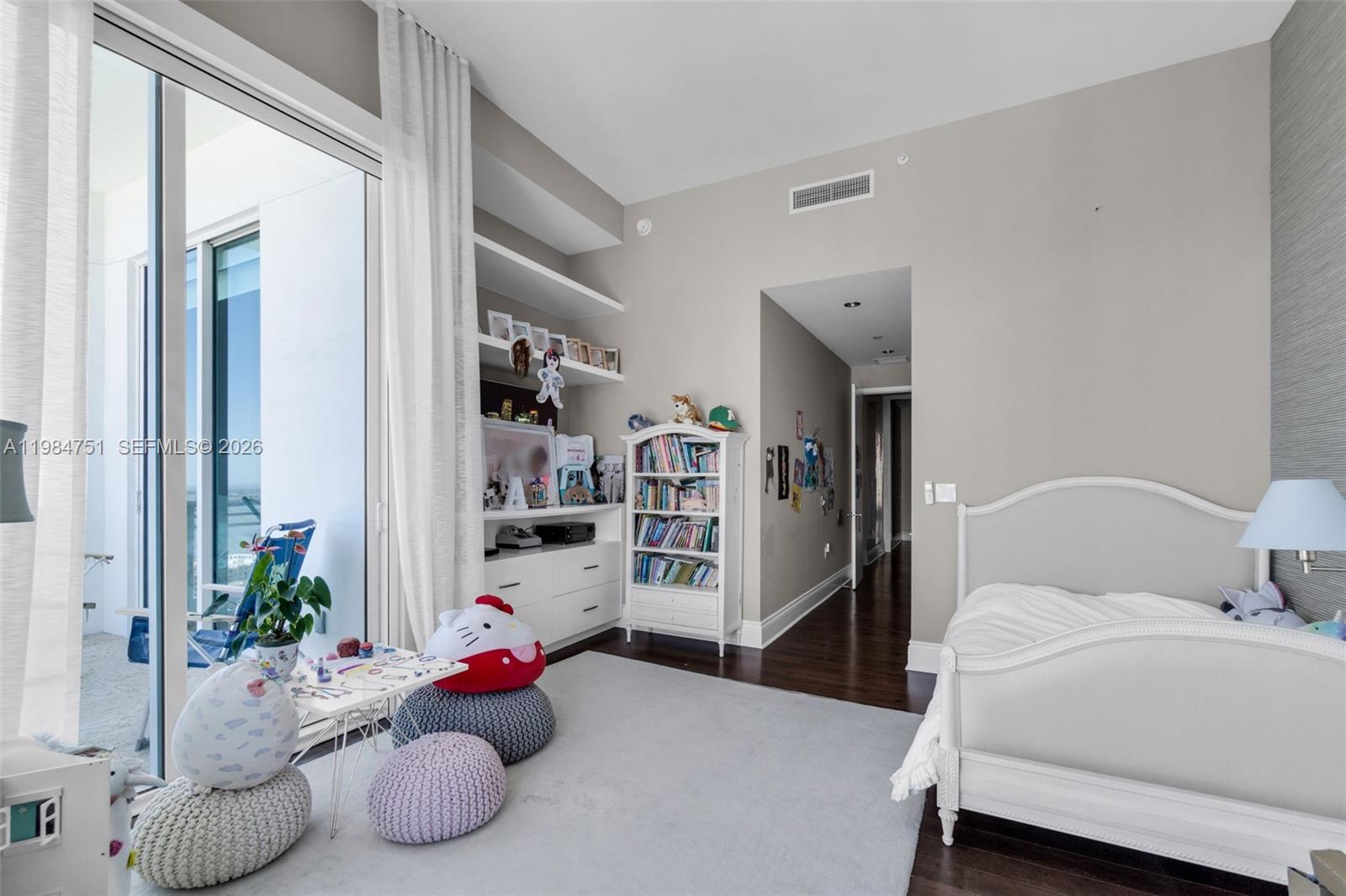 900 Brickell Key Boulevard, Unit 2904 Miami, FL 33131 - Photo 23 of 48