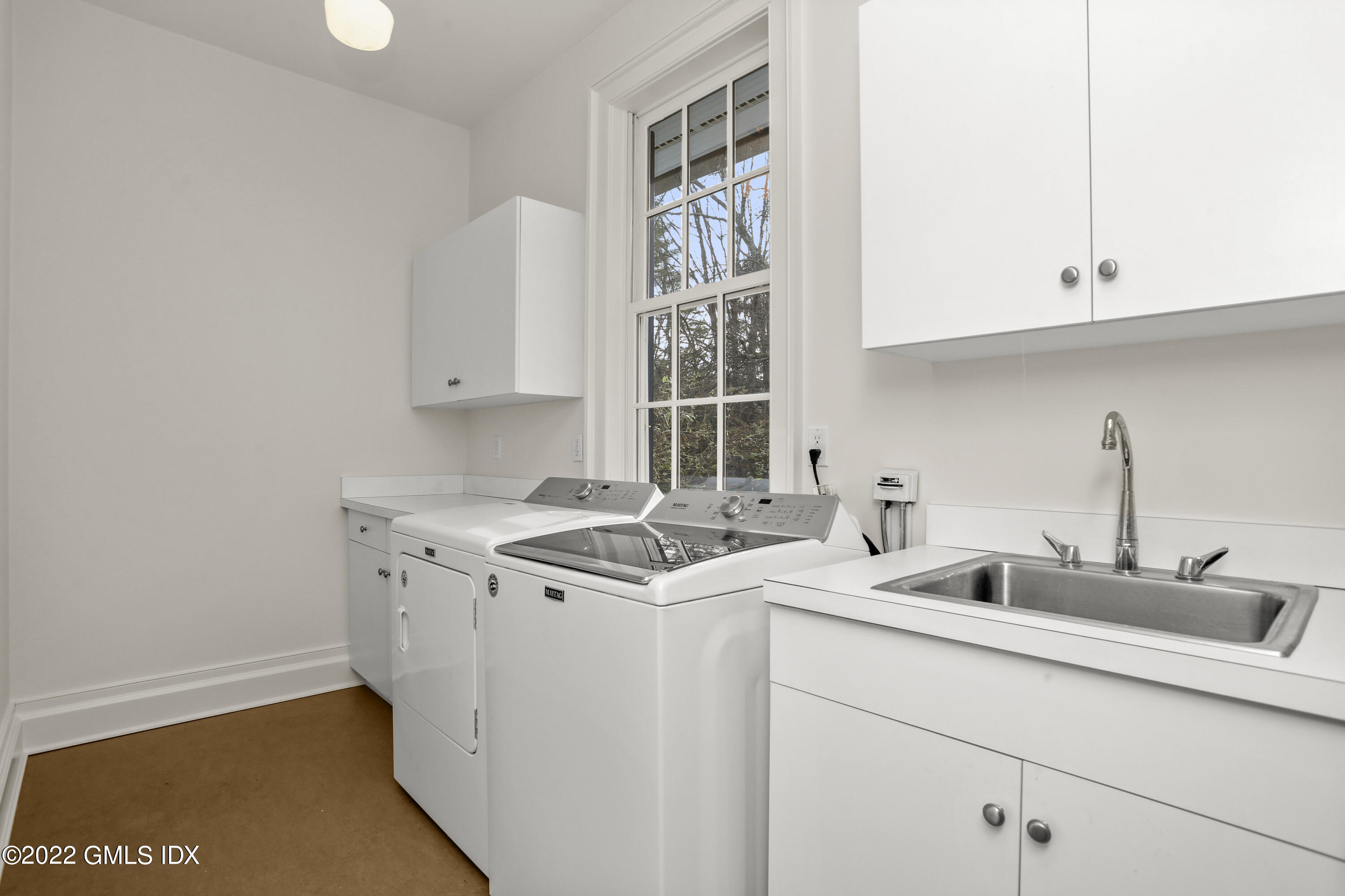 16 Cherry Valley Road Greenwich, CT 06831 - Photo 12 of 29 16 Cherry Valley Rd Greenwich-print-002-