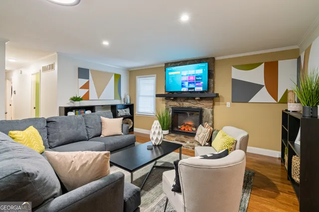 $4,856 | 306 Jason Court, Woodstock, GA 30188