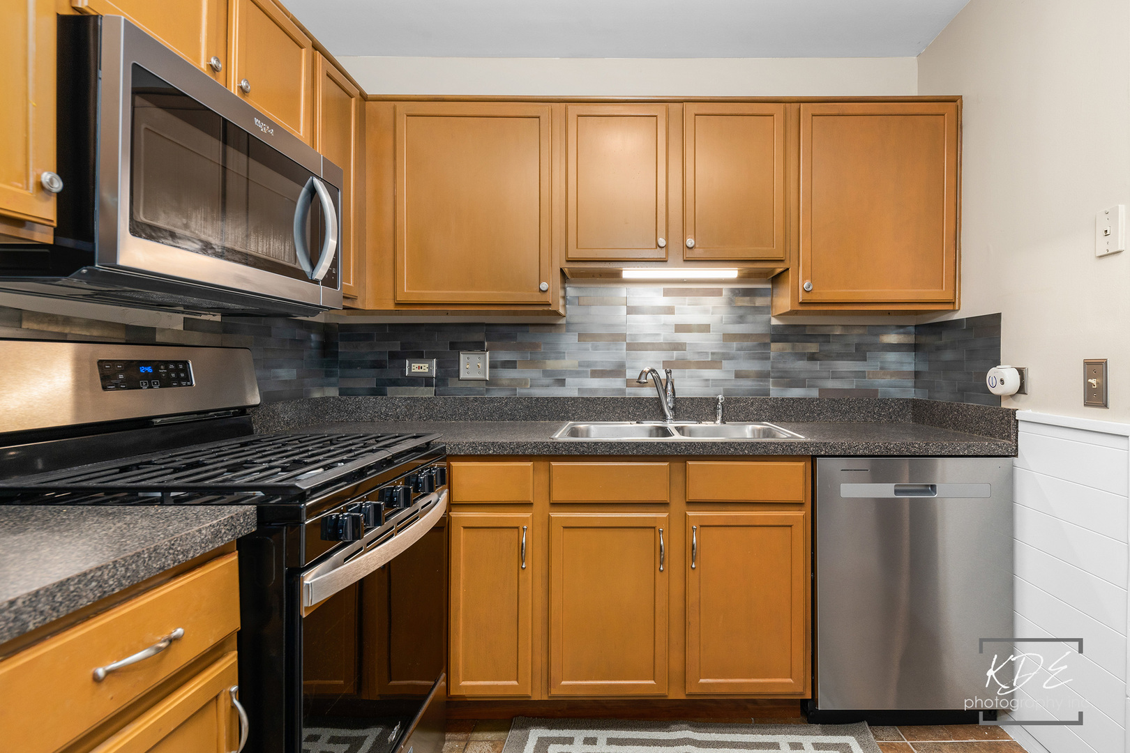 1308 McDowell Road, Unit 104 Naperville, IL 60563 - Photo 11 of 17 Gallery Image 11