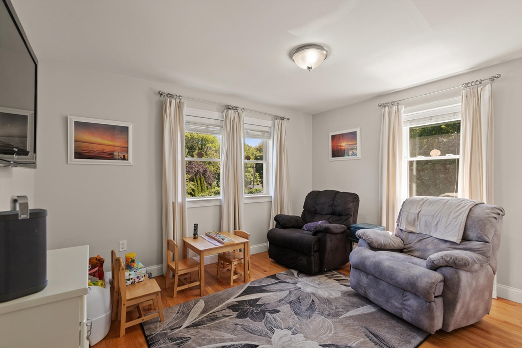 6 Ferry Road, Unit A Salisbury, MA 01952 - Photo 6 of 28 a living room with furniture and a window