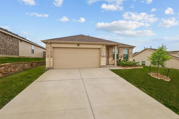 $2,000 | 8400 High Robin Avenue, Fort Worth, TX 76123