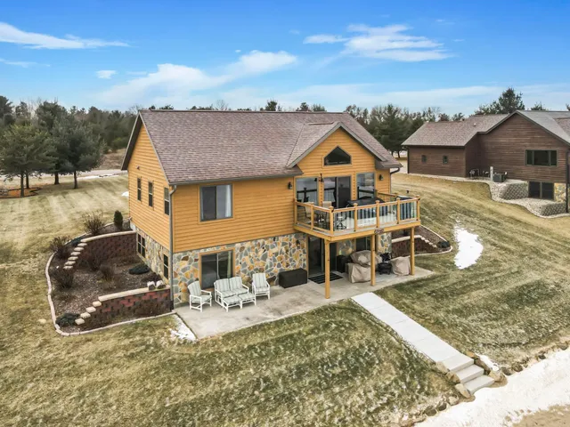 $500,000 | W5550 Island Lake Drive, New Lisbon, WI 53950