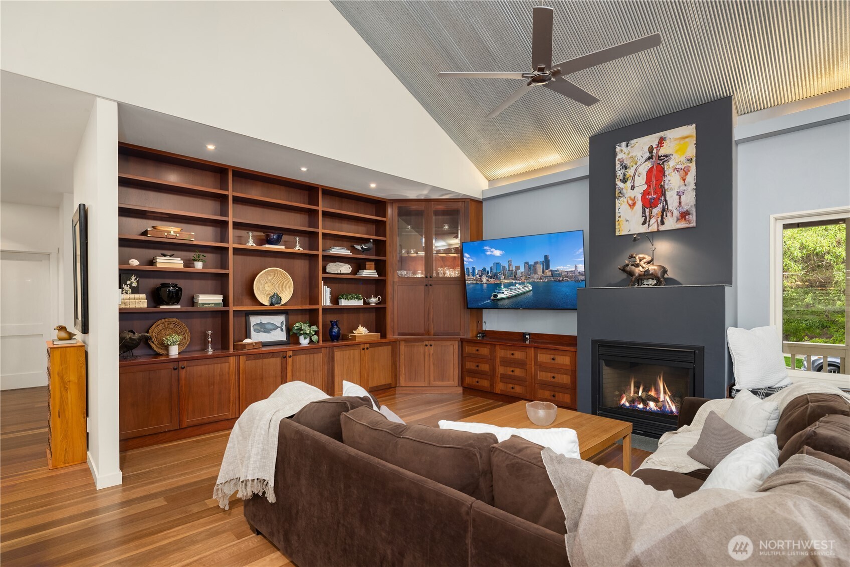 4712 Southwest Brace Point Drive Seattle, WA 98136 - Photo 12 of 33
