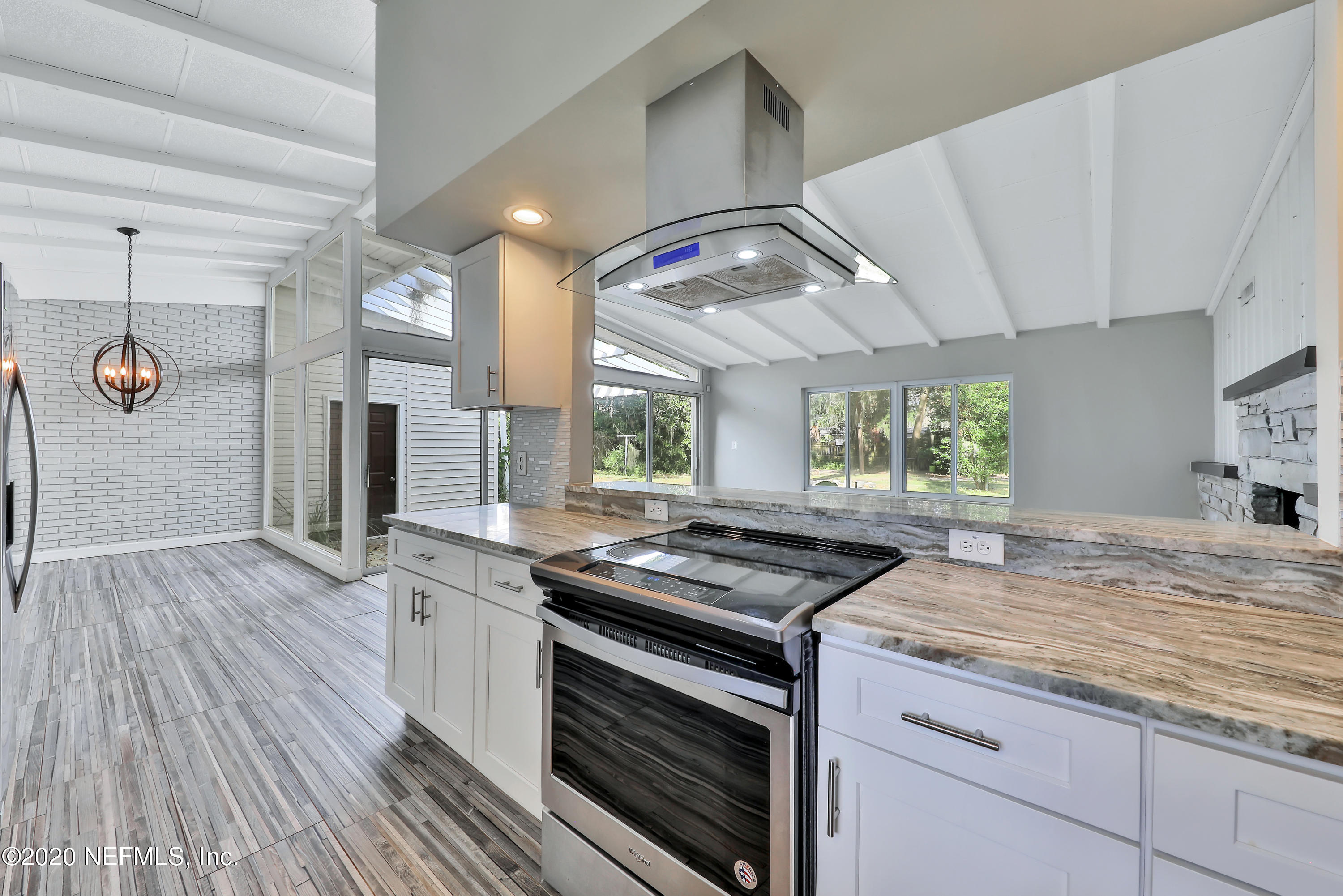 2553 Holly Point Road West Orange Park, FL 32073 - Photo 2 of 40 *