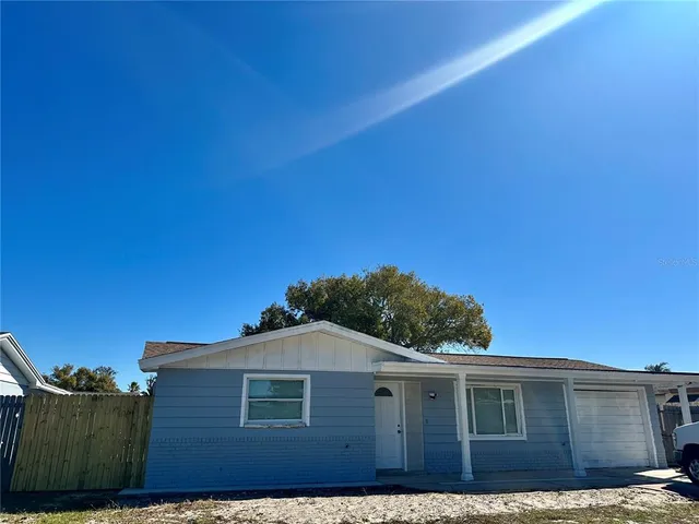 $2,100 | 3440 Brookfield Drive, Holiday, FL 34691