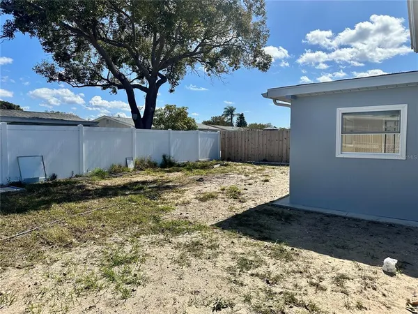 $2,100 | 3440 Brookfield Drive, Holiday, FL 34691