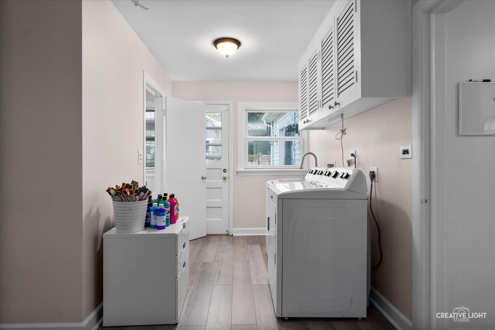 909 South Main Street Wheaton, IL 60189 - Photo 16 of 37