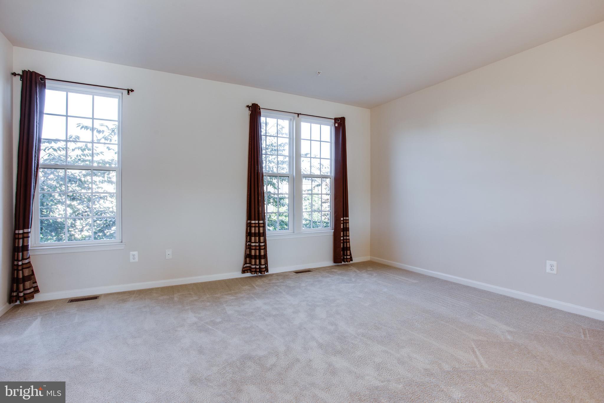 2049 Spring Run Circle Frederick, MD 21702 - Photo 26 of 58 Gallery Image 26