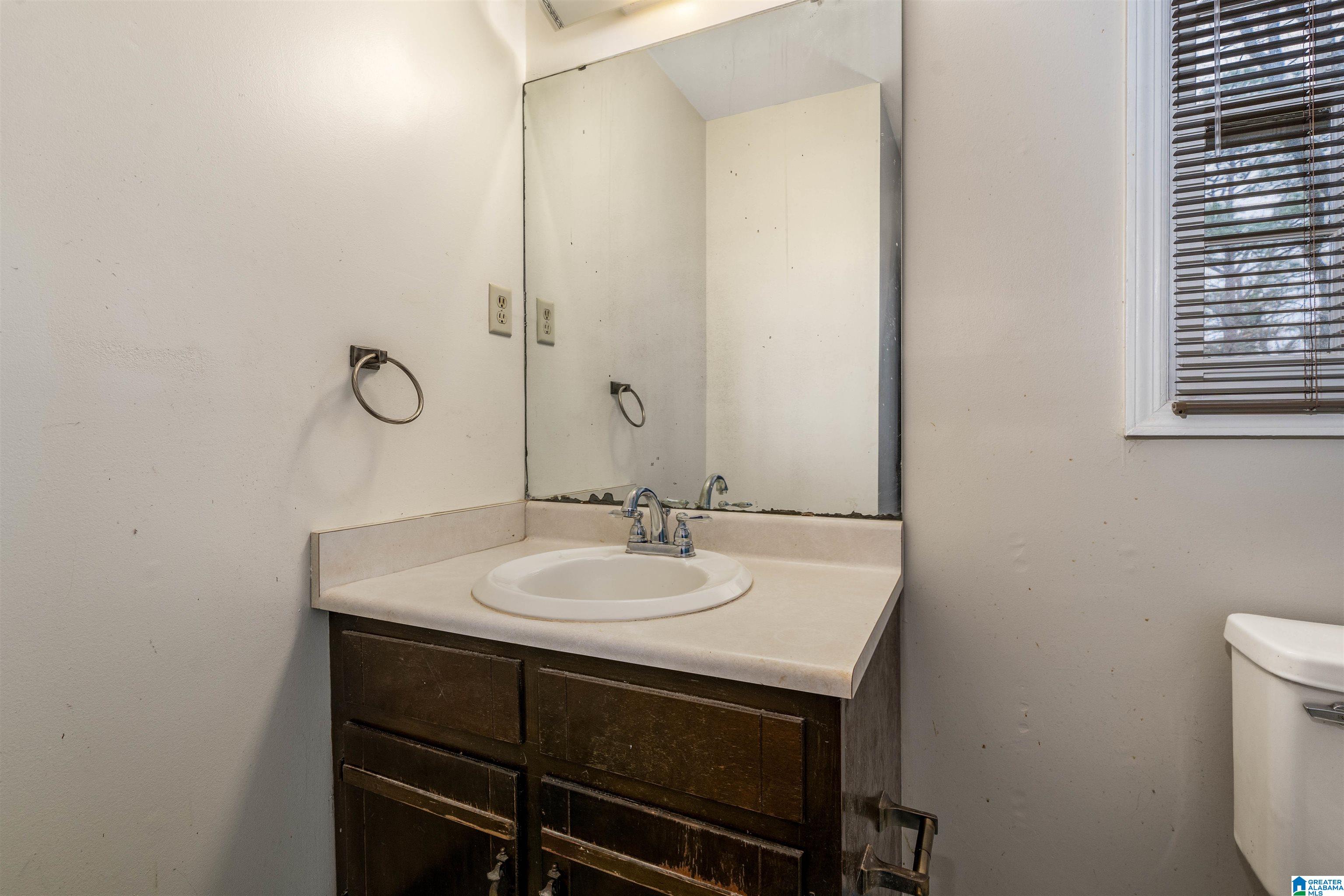 1521 Saulter View Road Birmingham, AL 35209 - Photo 15 of 29 Gallery Image 15