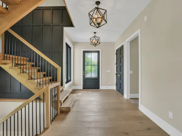 $1,850,000 | 525 Maple Street, Unit 7, Lake Geneva, WI 53147