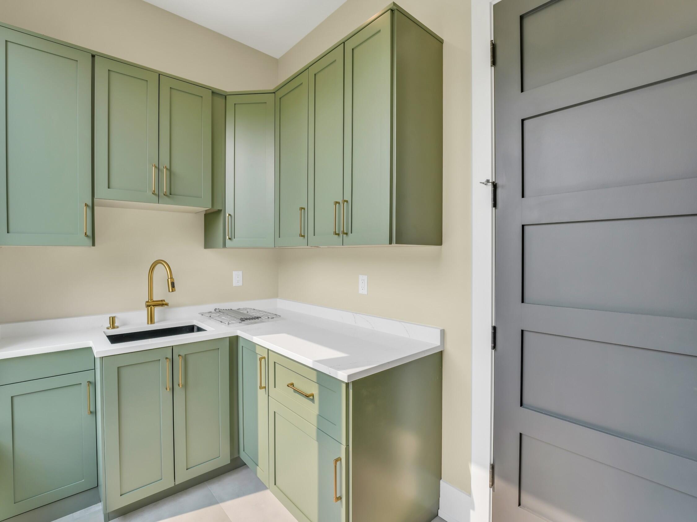 525 Maple Street, Unit 7 Lake Geneva, WI 53147 - Photo 15 of 92 Interior