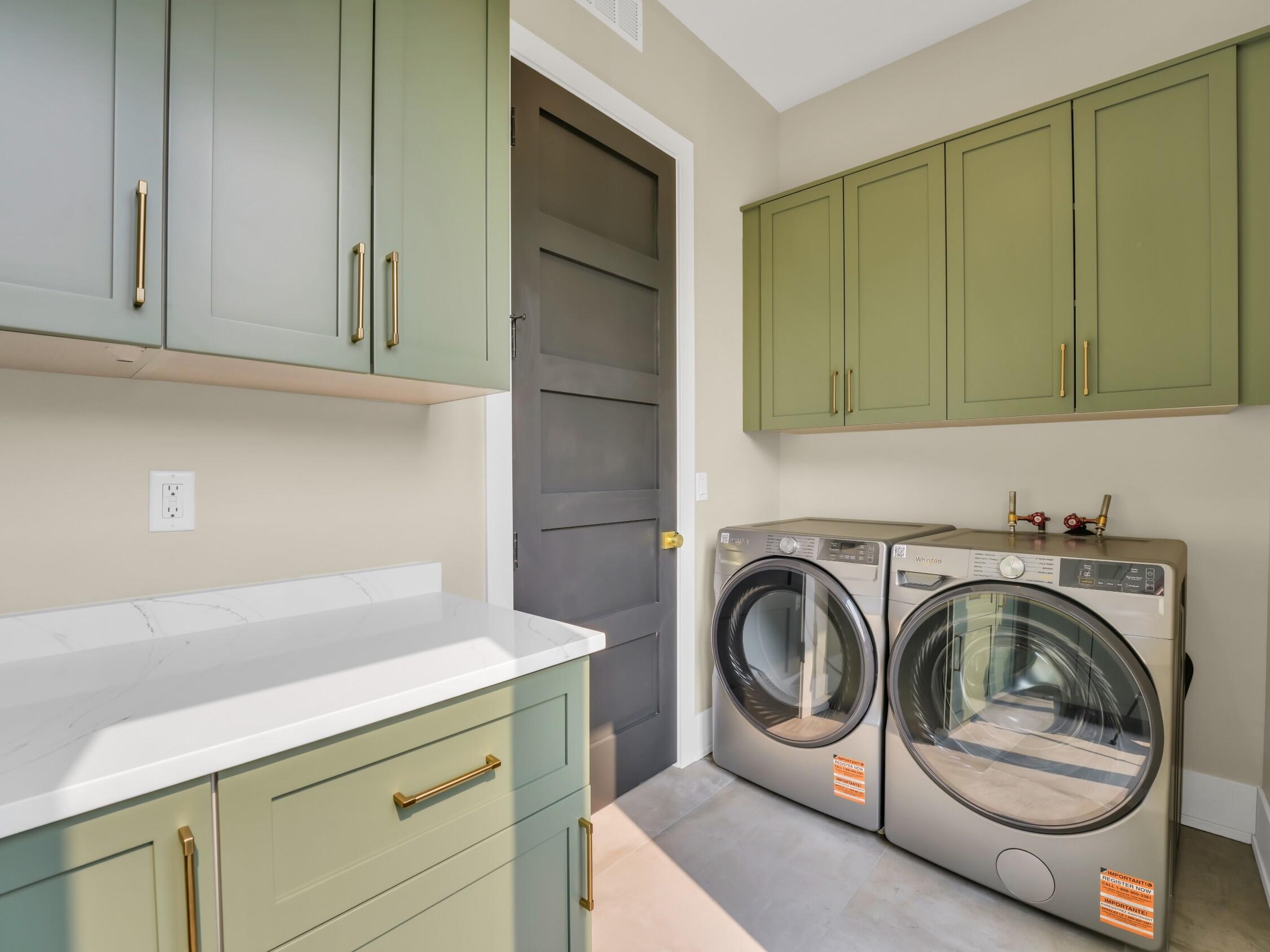 525 Maple Street, Unit 7 Lake Geneva, WI 53147 - Photo 16 of 92 Interior