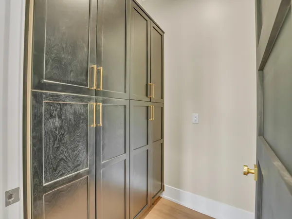 $1,850,000 | 525 Maple Street, Unit 7, Lake Geneva, WI 53147