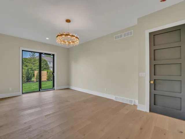 $1,850,000 | 525 Maple Street, Unit 7, Lake Geneva, WI 53147