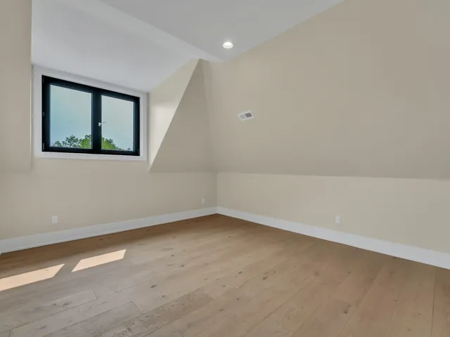 $1,850,000 | 525 Maple Street, Unit 7, Lake Geneva, WI 53147