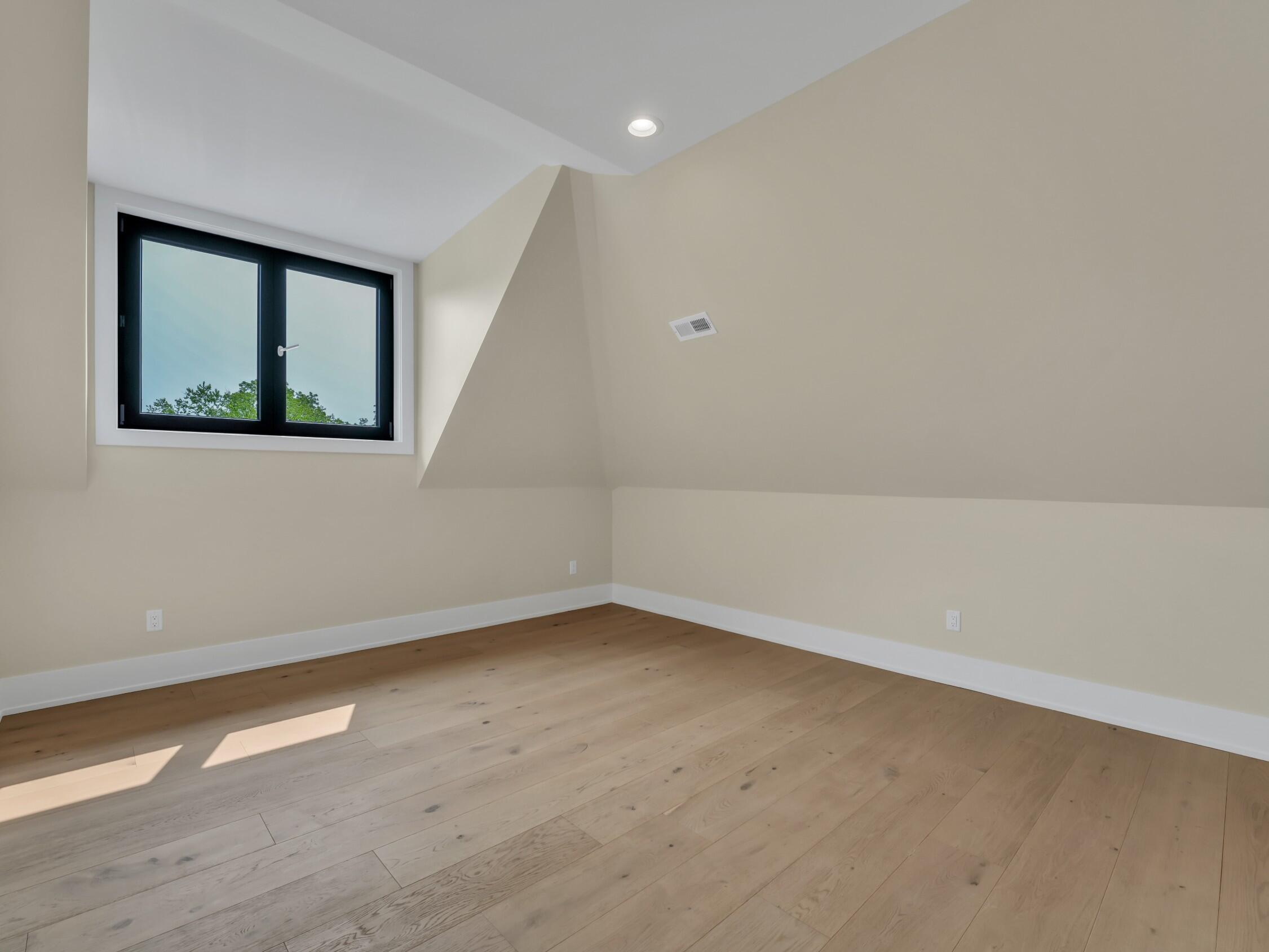 525 Maple Street, Unit 7 Lake Geneva, WI 53147 - Photo 49 of 92 Interior