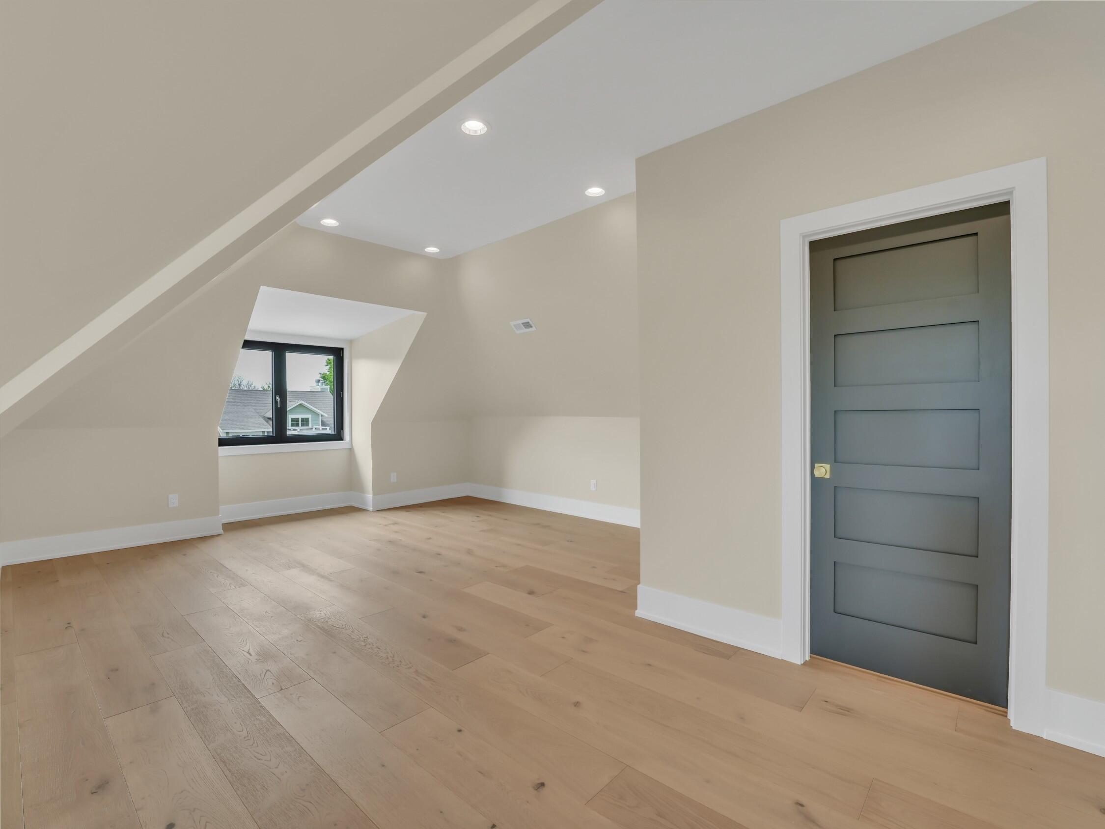 525 Maple Street, Unit 7 Lake Geneva, WI 53147 - Photo 52 of 92 Interior