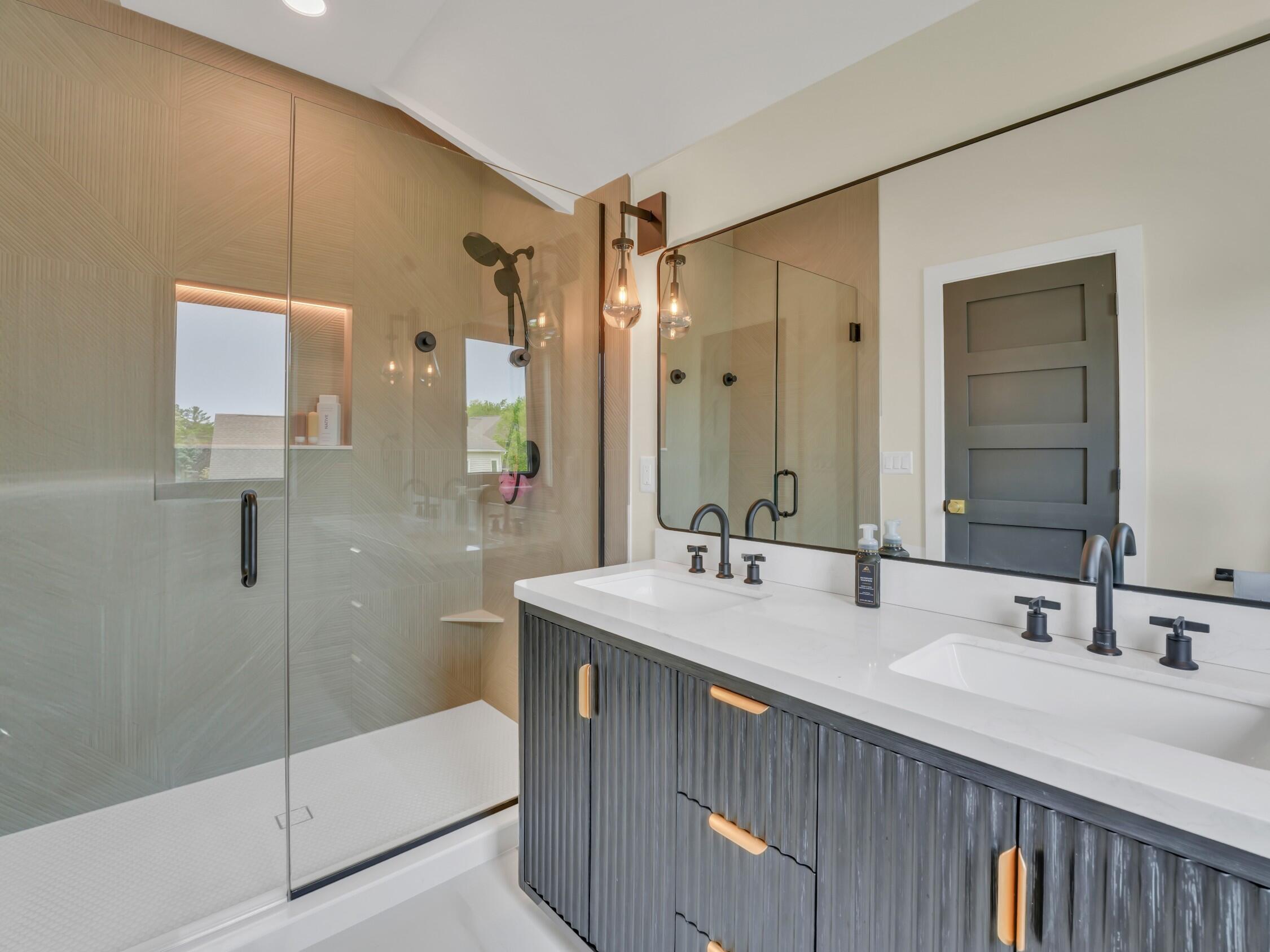 525 Maple Street, Unit 7 Lake Geneva, WI 53147 - Photo 63 of 92 Interior