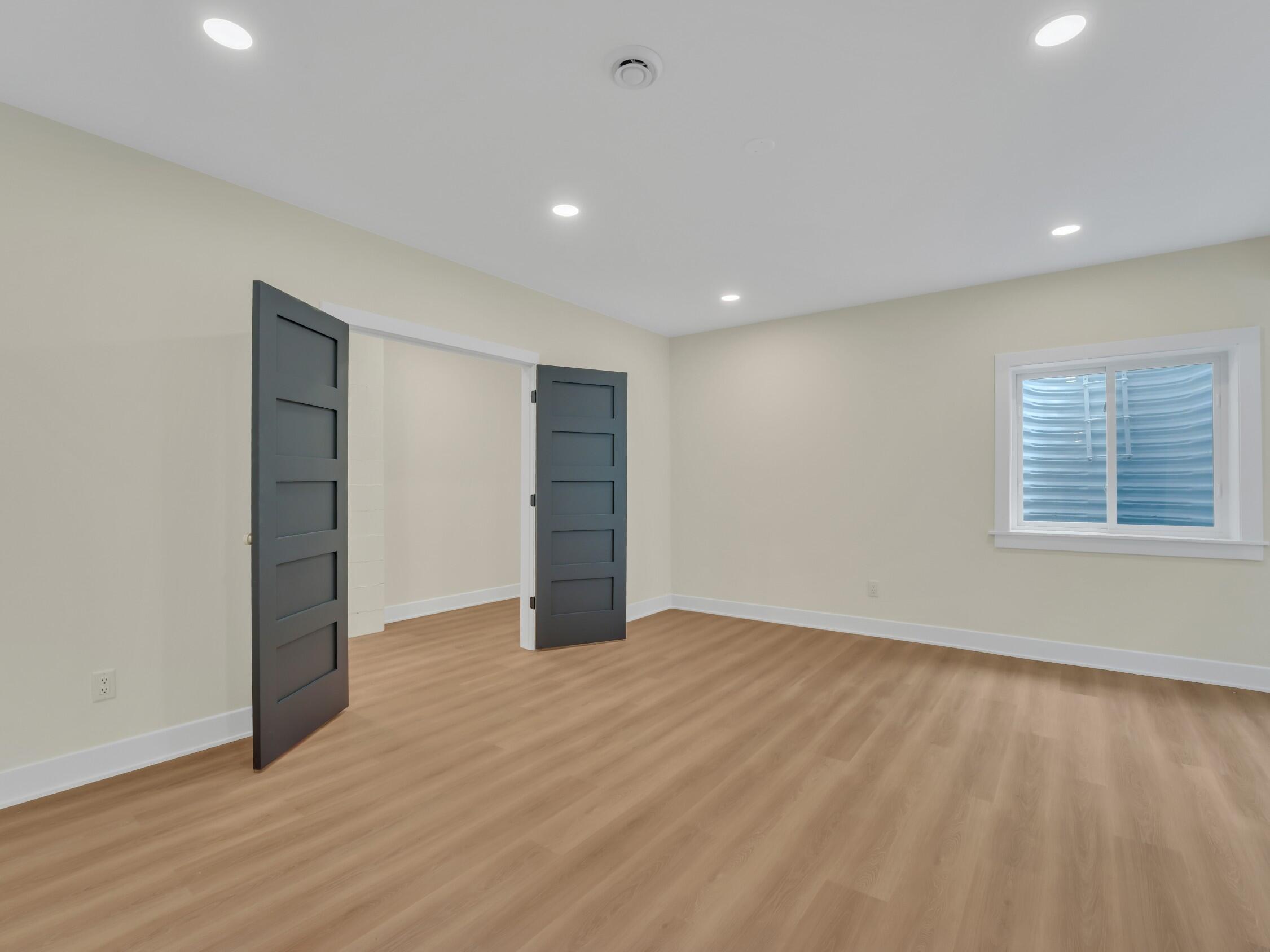 525 Maple Street, Unit 7 Lake Geneva, WI 53147 - Photo 71 of 92 Interior