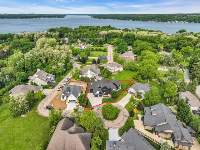 $1,850,000 | 525 Maple Street, Unit 7, Lake Geneva, WI 53147