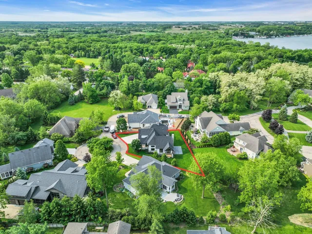 $1,850,000 | 525 Maple Street, Unit 7, Lake Geneva, WI 53147