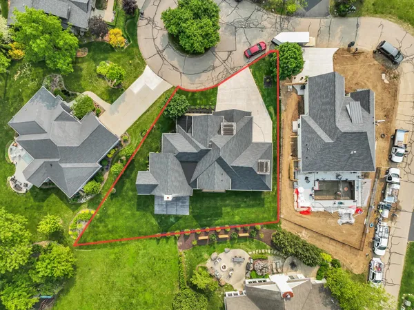 $1,850,000 | 525 Maple Street, Unit 7, Lake Geneva, WI 53147