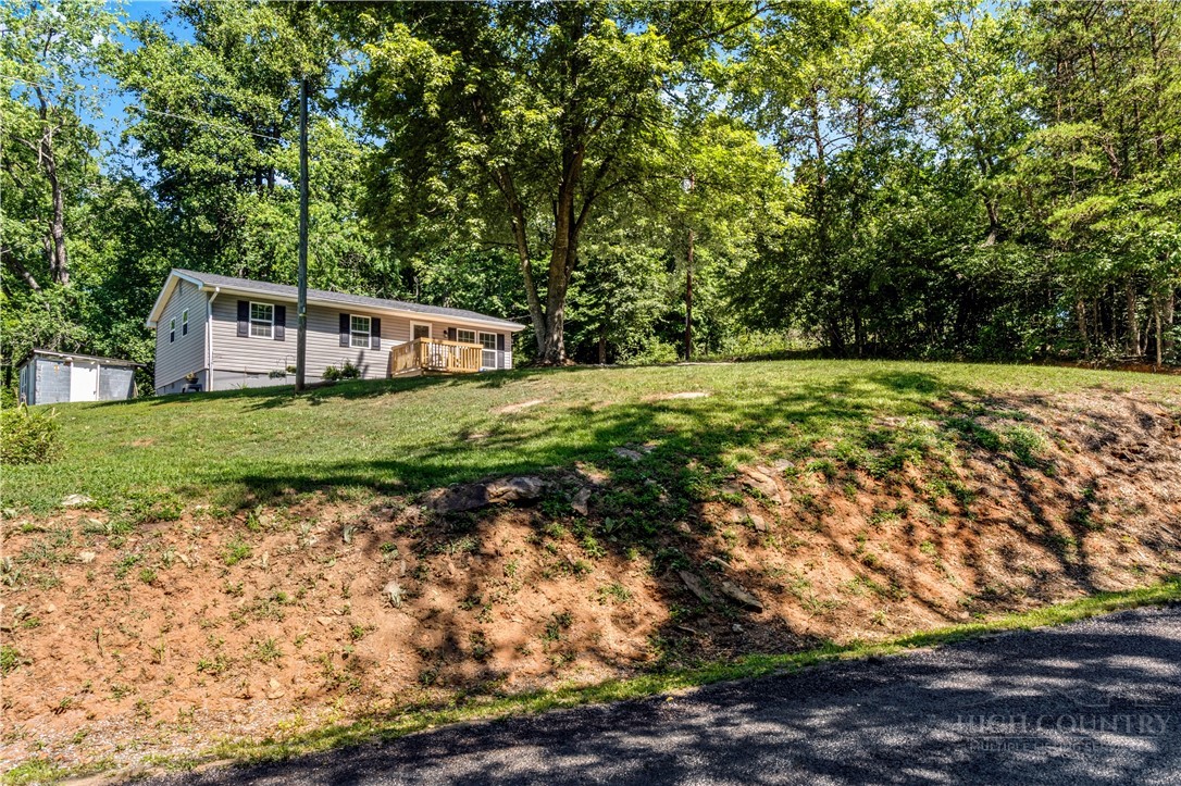 848 Huffman River Lane Purlear, NC 28665 - Photo 25 of 27