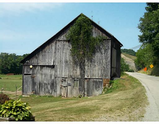 634 Jacobs Run Road Graysville, PA 15337 - Photo 8 of 18 Stable/Barn.